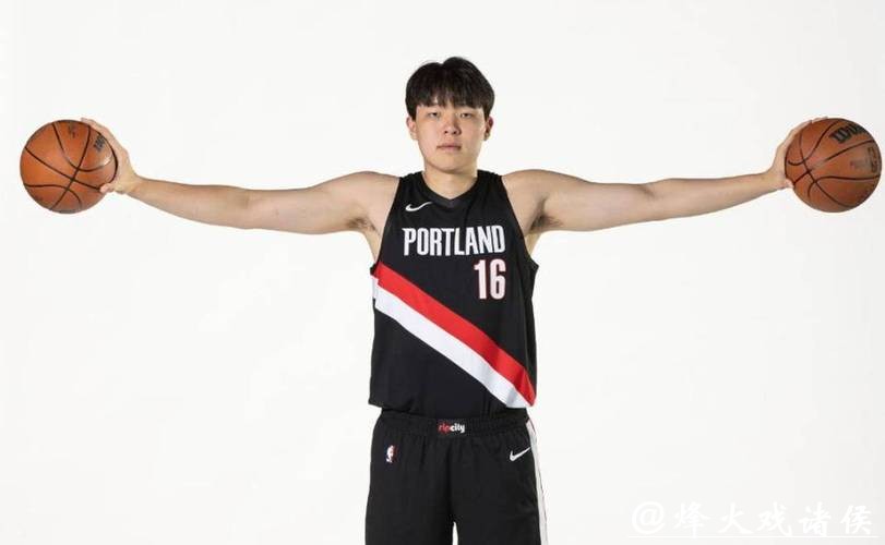 开拓者5分客胜马刺 杨瀚森防守积极 开拓者5分客胜马刺 杨瀚森防守积极